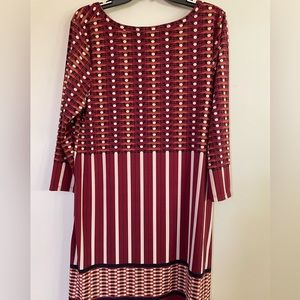 Dress casual or business